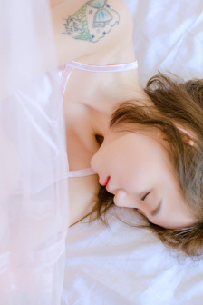 蜜汁樱桃林妙妙最后和谁在一起了